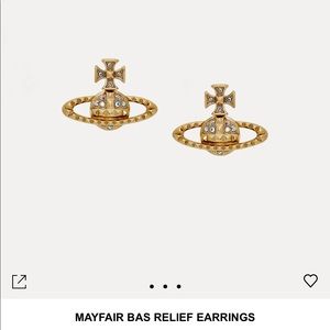 Mayfair Bas Relief Vivienne Westwood Earring